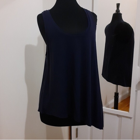 Lilla P Solid Navy Asymmetrical Hem Pullover Tank Top Navy Small - Picture 6 of 9